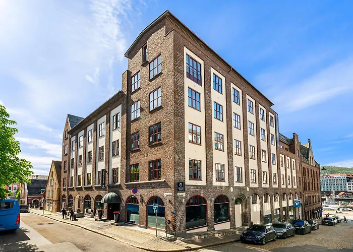 Home Hotel Bryggen